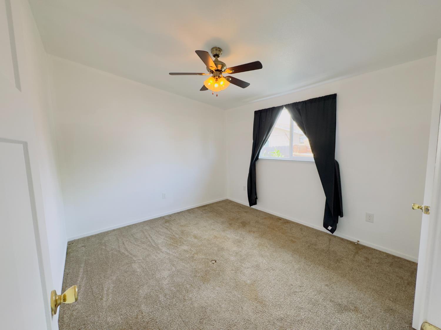 1205 Bell Ave, Corcoran, CA 93212