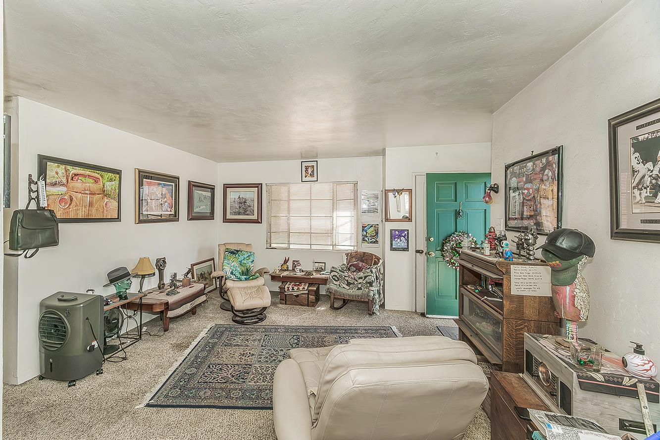 805 807 809 E Andrews Ave, Fresno, CA 93704