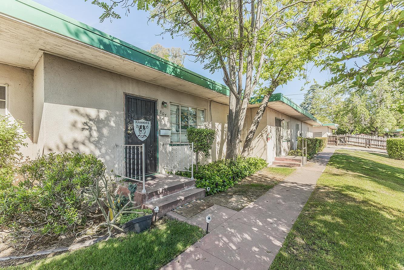 805 807 809 E Andrews Ave, Fresno, CA 93704