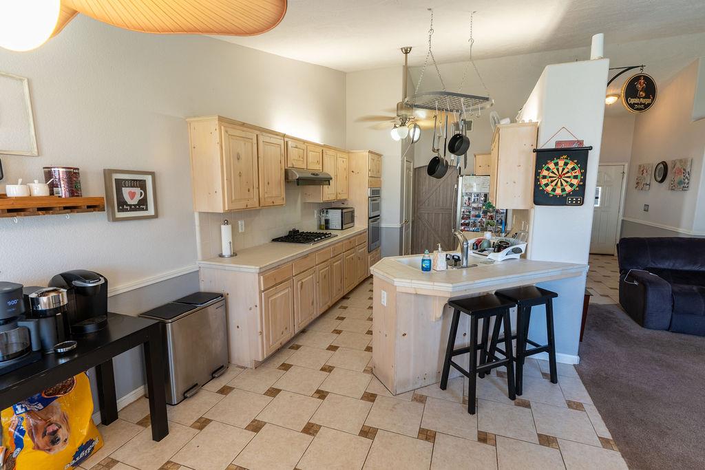 2315 Magill Ave, Clovis, CA 93611