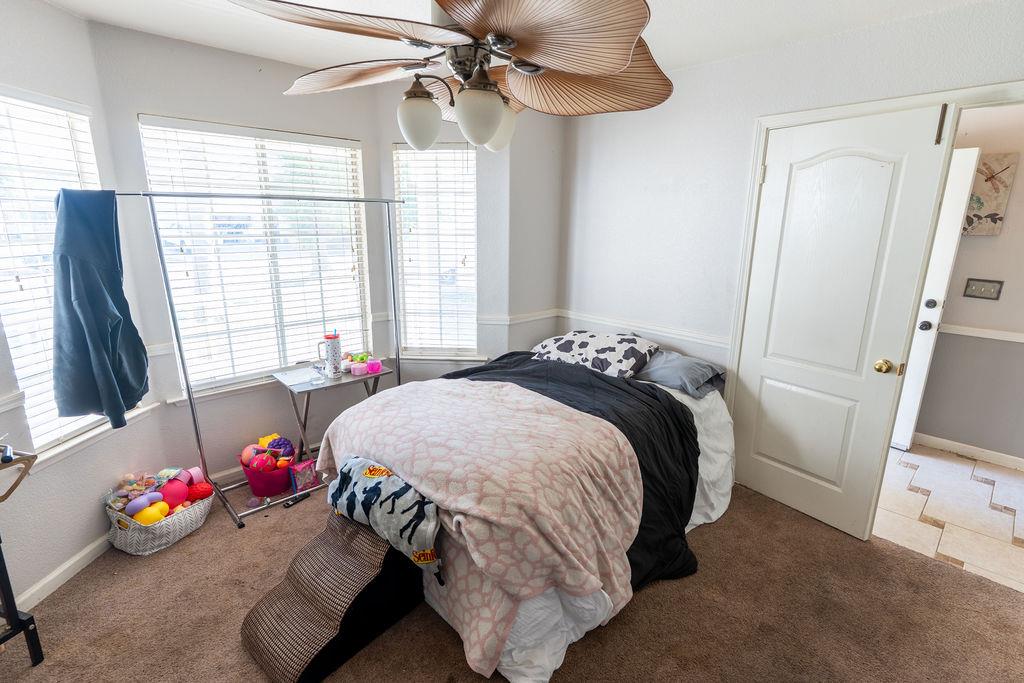 2315 Magill Ave, Clovis, CA 93611