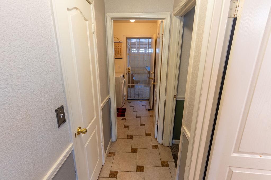 2315 Magill Ave, Clovis, CA 93611