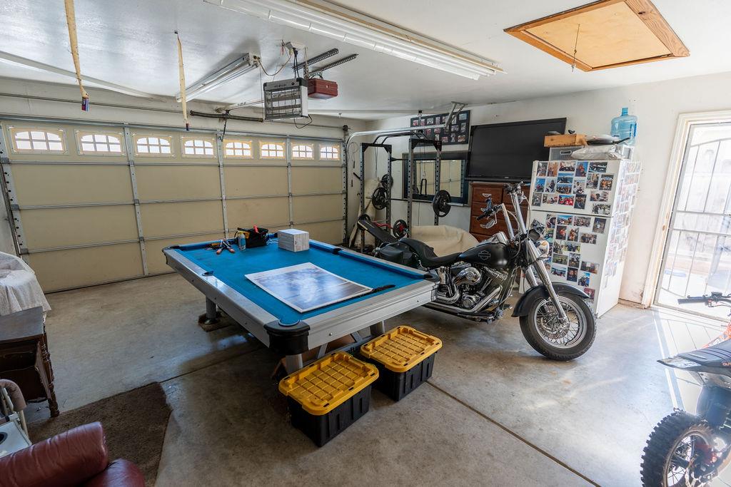 2315 Magill Ave, Clovis, CA 93611