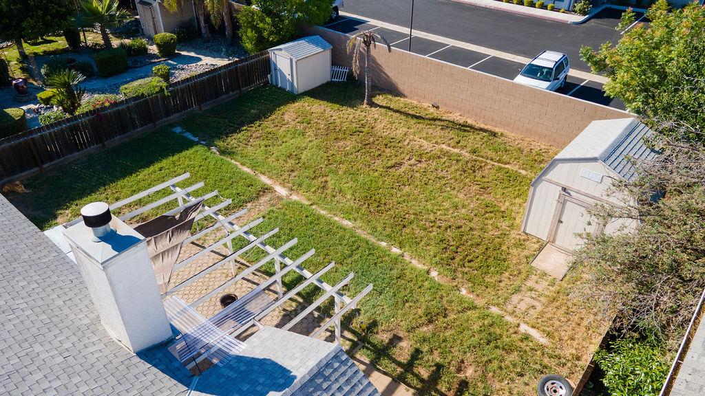 2315 Magill Ave, Clovis, CA 93611