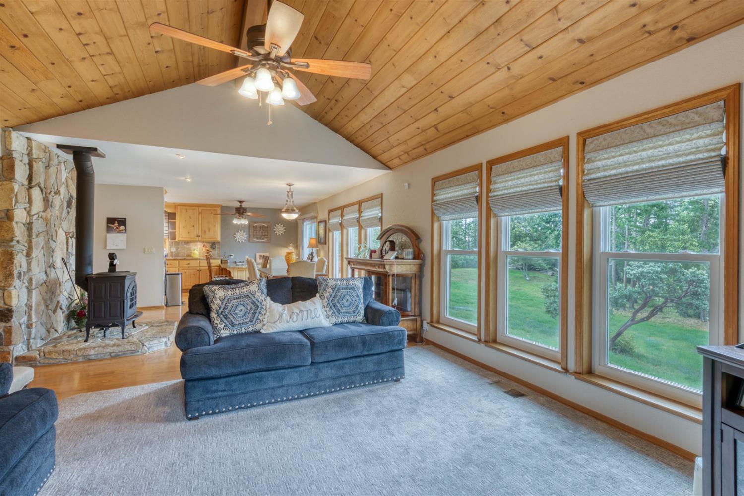 42123 Auberry Rd, Auberry, CA 93602