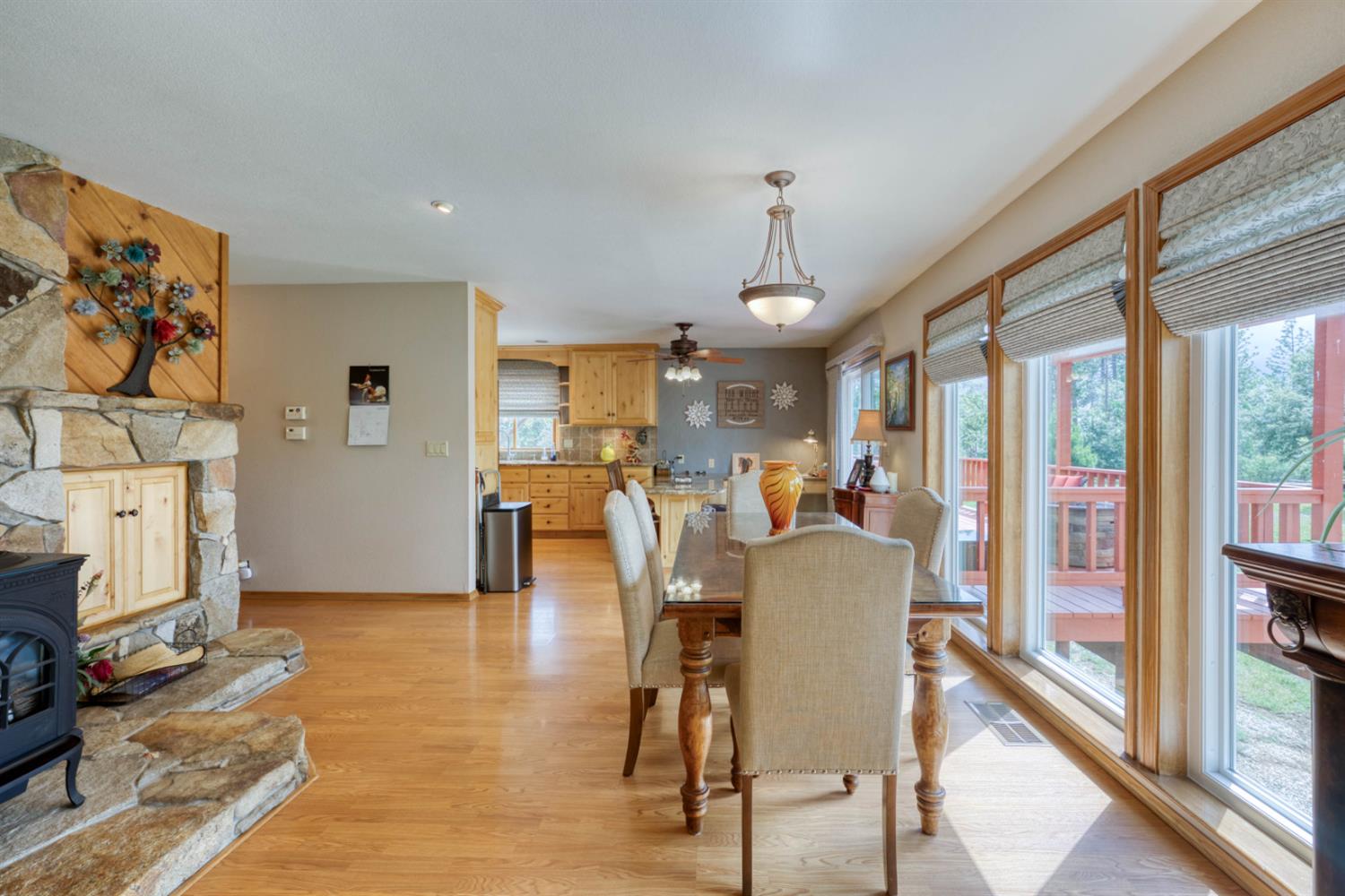 42123 Auberry Rd, Auberry, CA 93602