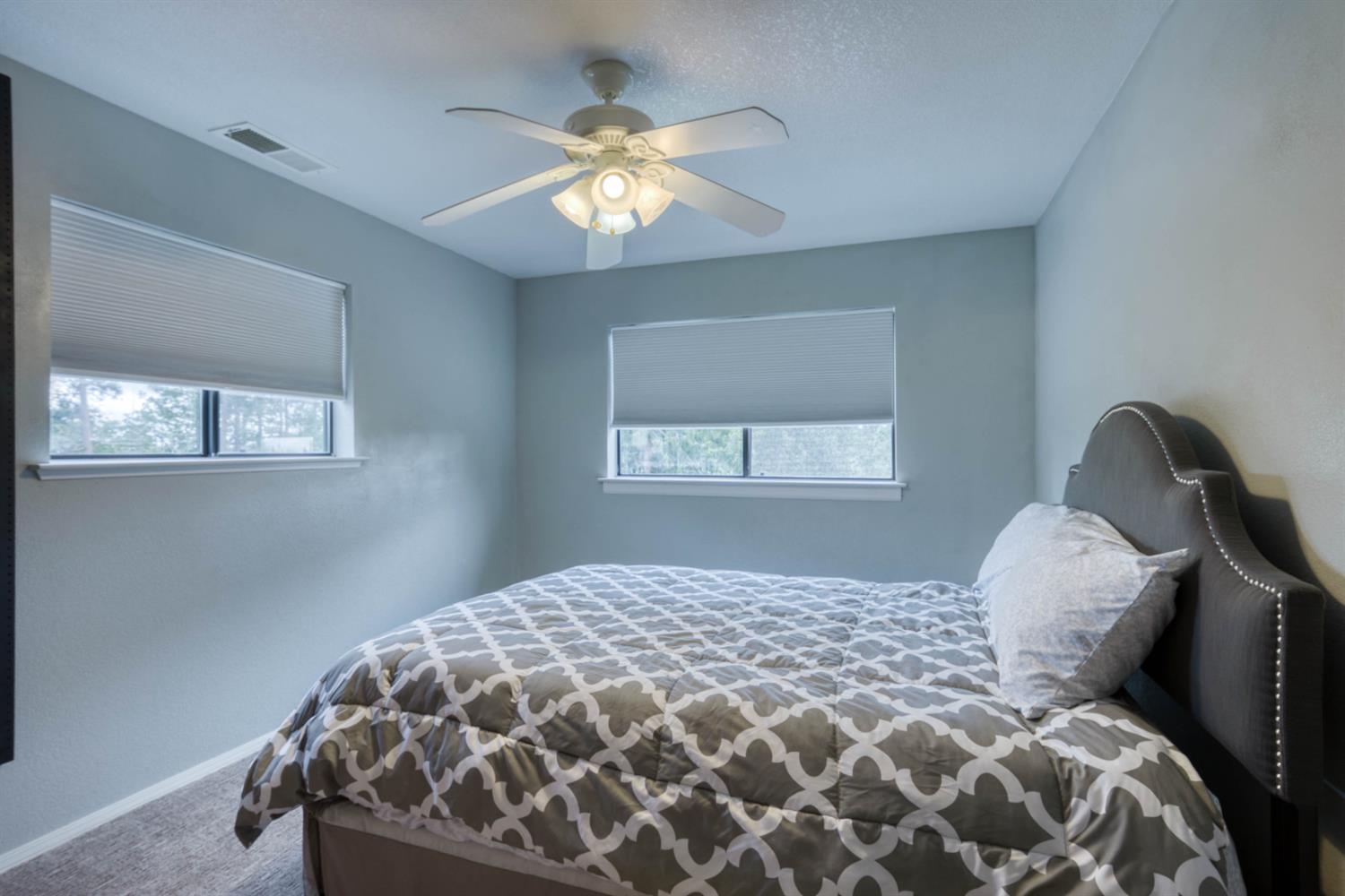 42123 Auberry Rd, Auberry, CA 93602