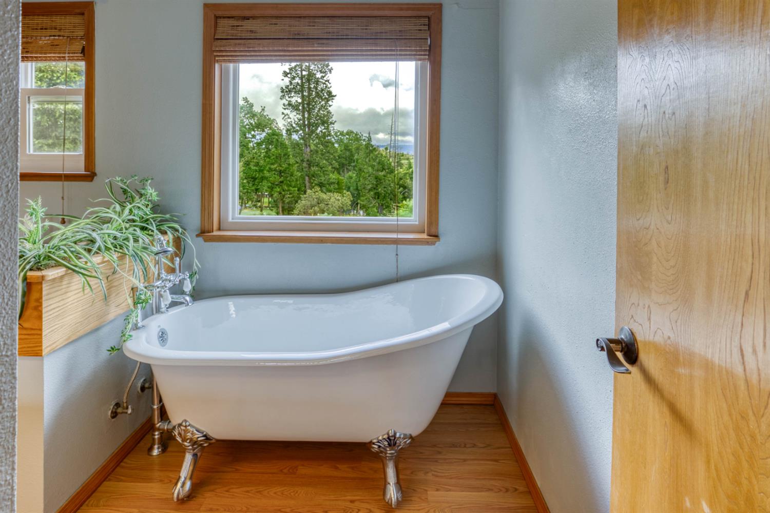 42123 Auberry Rd, Auberry, CA 93602