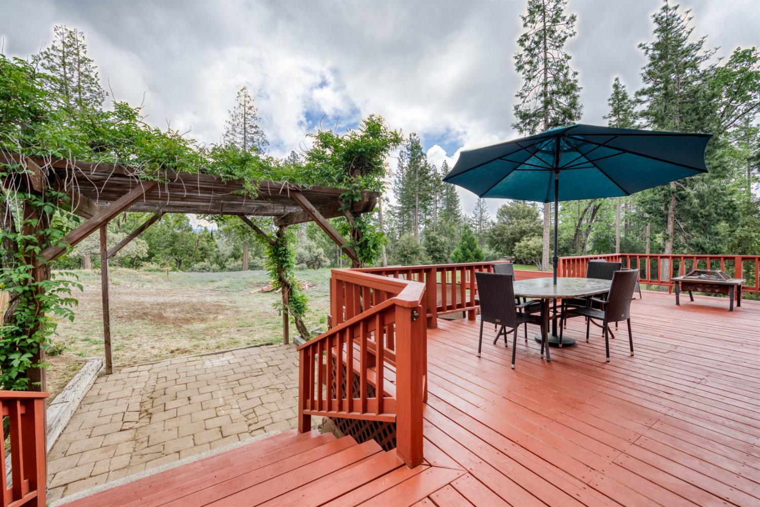 42123 Auberry Rd, Auberry, CA 93602