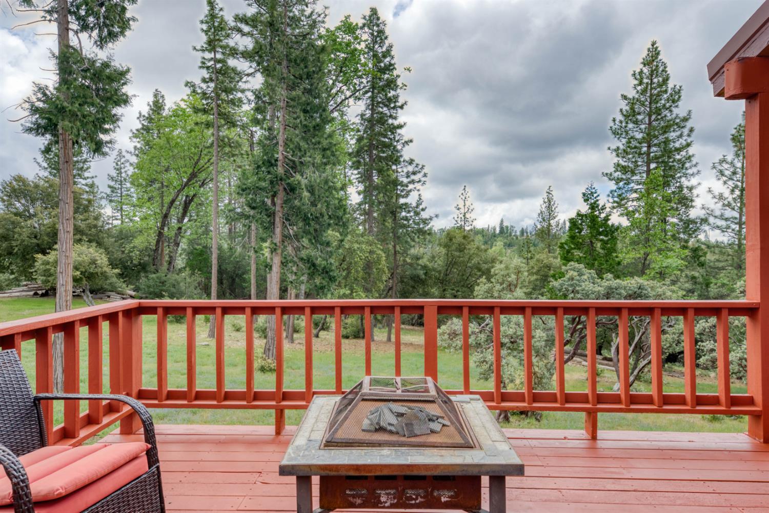 42123 Auberry Rd, Auberry, CA 93602