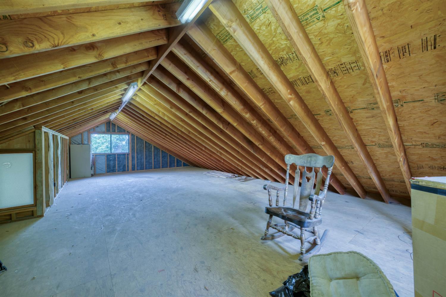 42123 Auberry Rd, Auberry, CA 93602