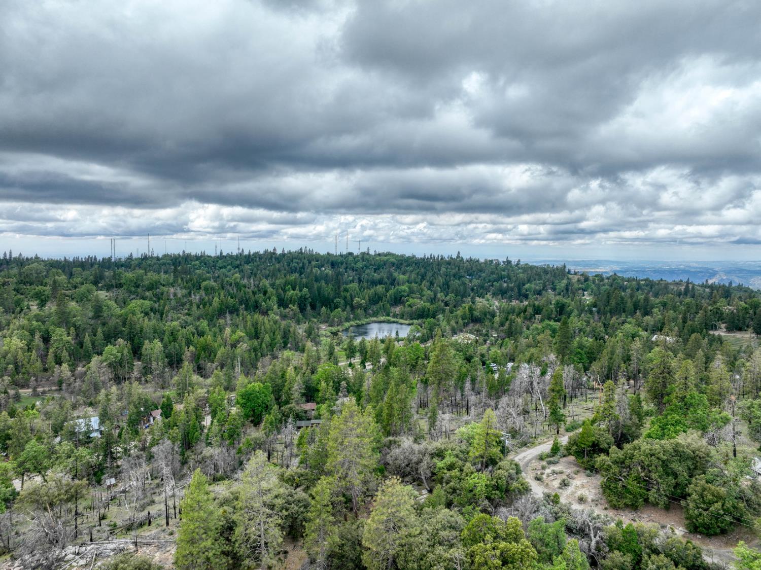 42123 Auberry Rd, Auberry, CA 93602