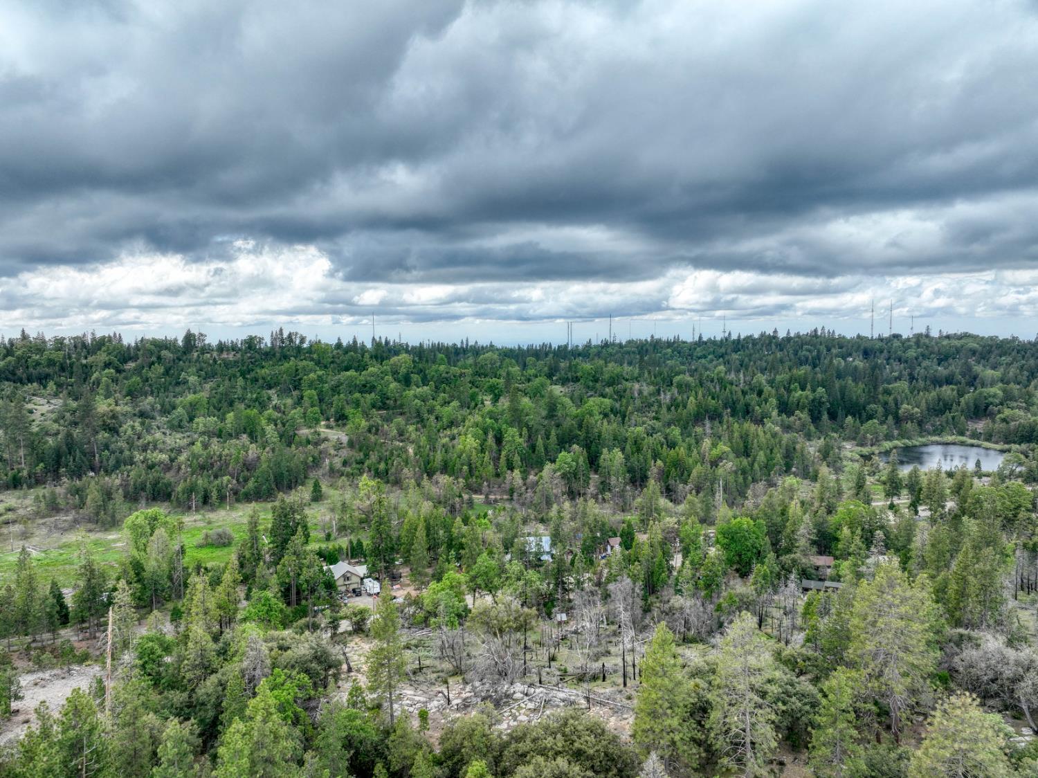 42123 Auberry Rd, Auberry, CA 93602