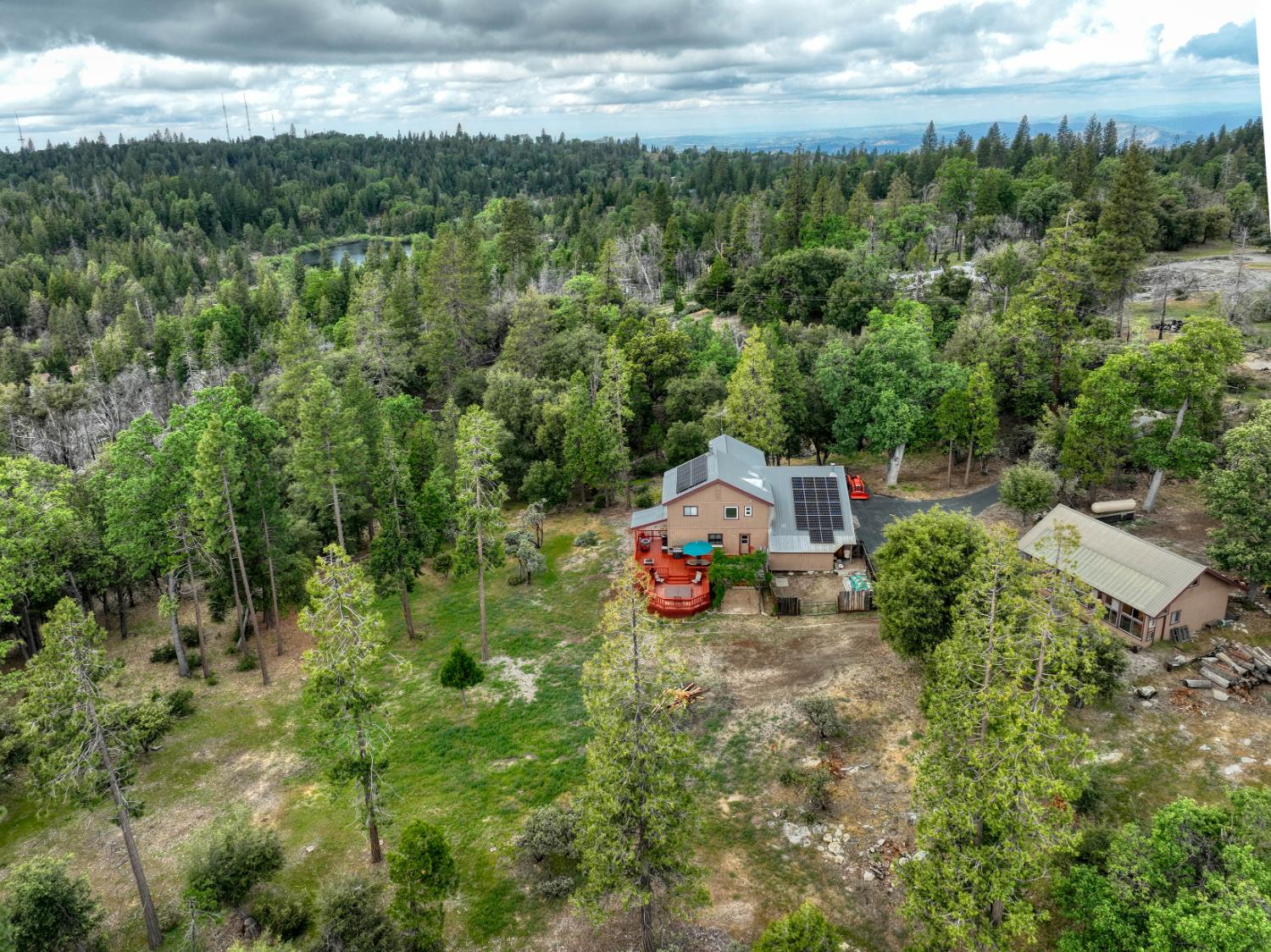 42123 Auberry Rd, Auberry, CA 93602