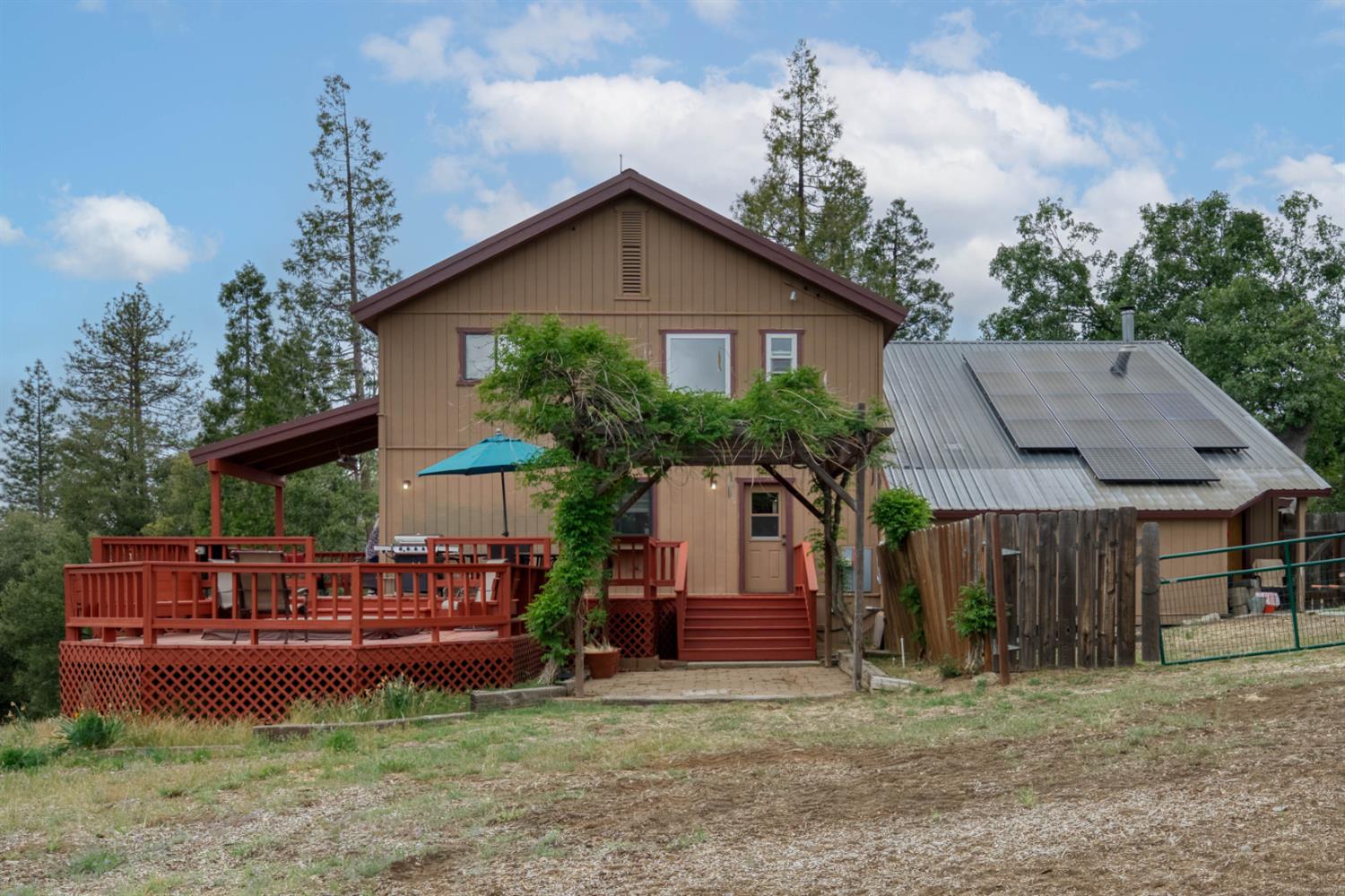42123 Auberry Rd, Auberry, CA 93602