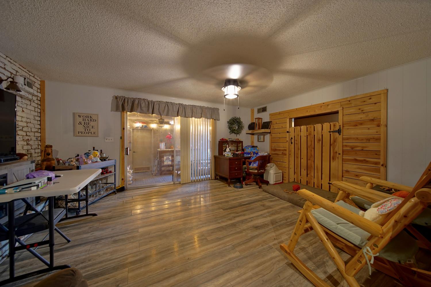 5419 N Callisch, Fresno, CA 93710