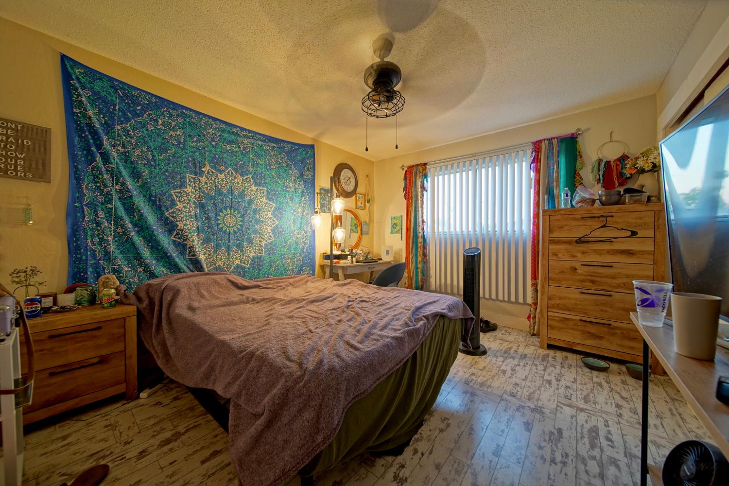 5419 N Callisch, Fresno, CA 93710