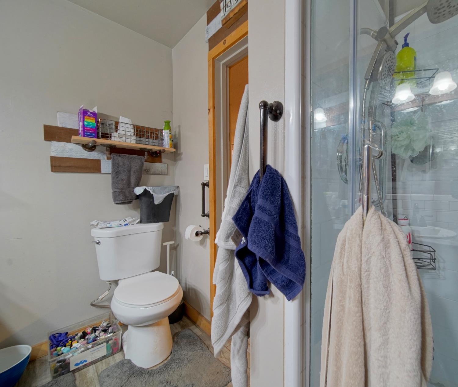 5419 N Callisch, Fresno, CA 93710