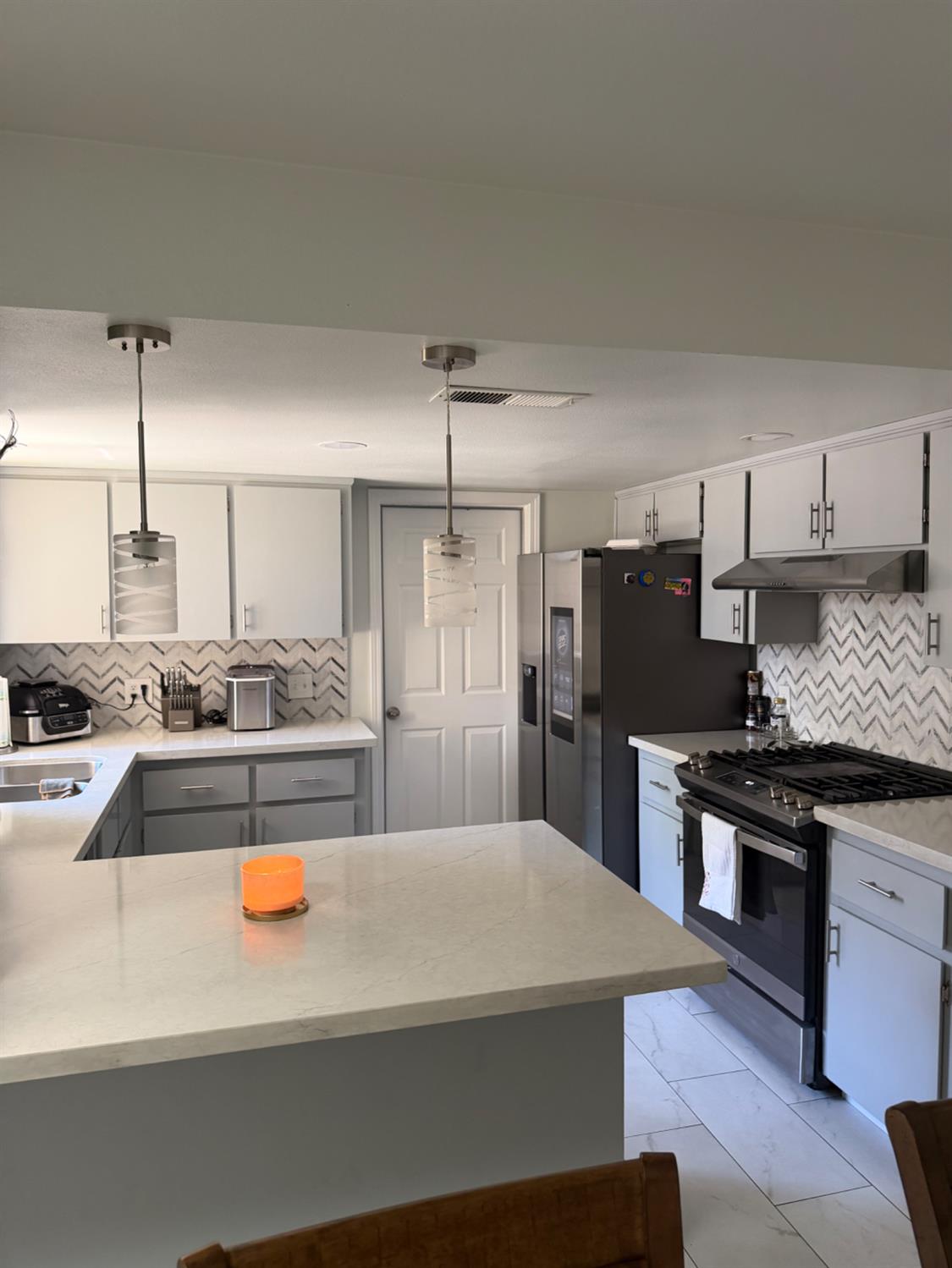 2778 N Selland Ave, Fresno, CA 93722