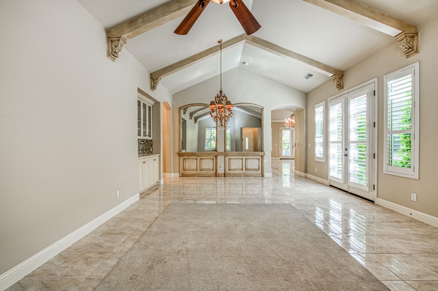 69 W Powers Ave, Clovis, CA 93619