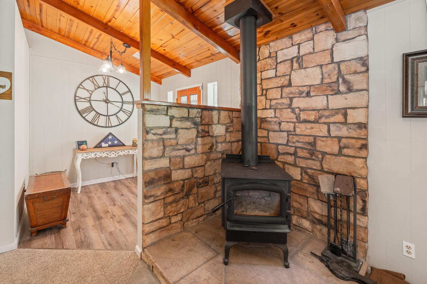36333 Finegold Creek Dr, North Fork, CA 93643