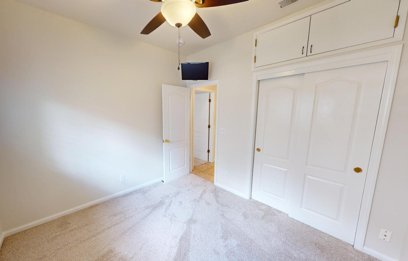 9821 N Sierra Vista Ave, Fresno, CA 93720