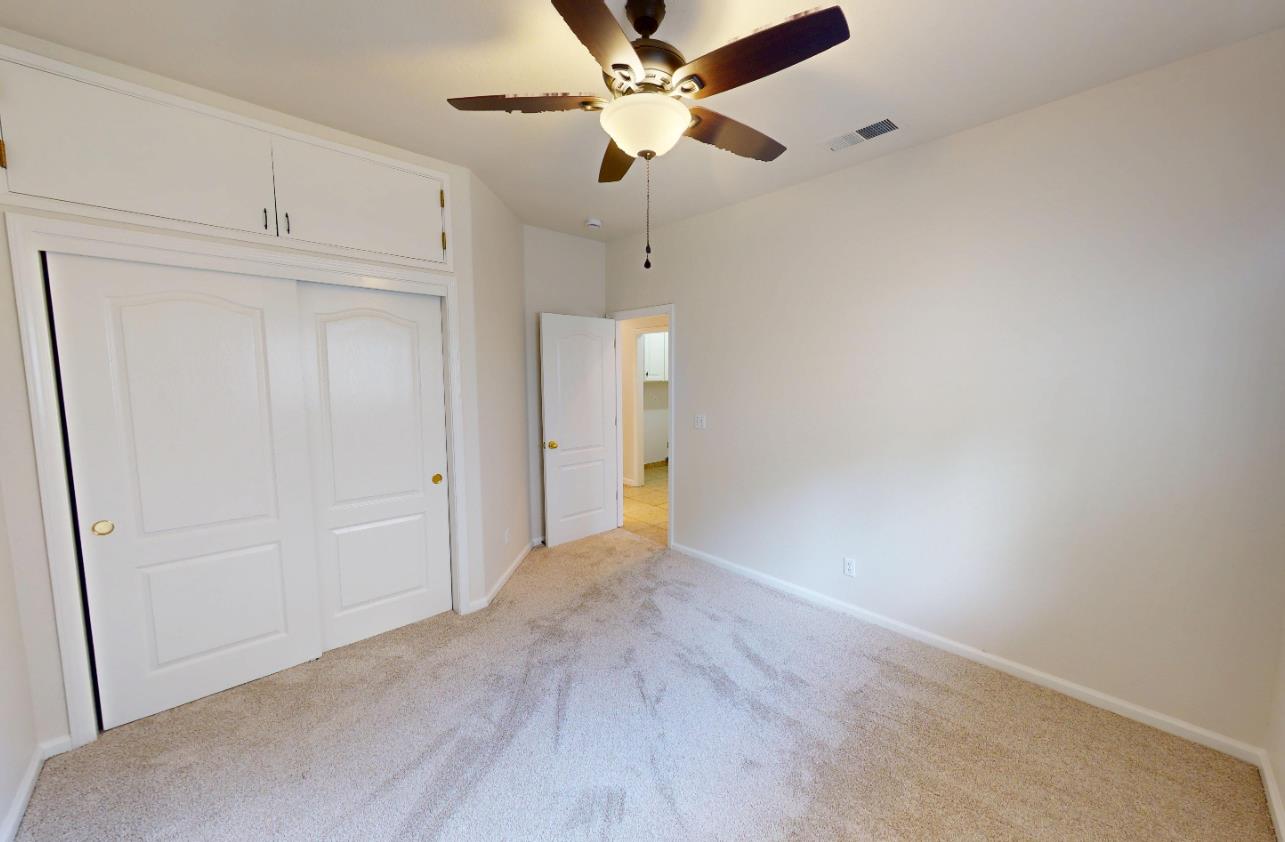 9821 N Sierra Vista Ave, Fresno, CA 93720