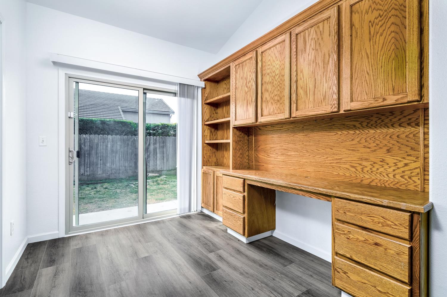 6517 E Amherst Ave, Fresno, CA 93727