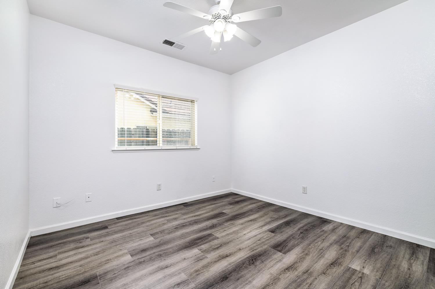 6517 E Amherst Ave, Fresno, CA 93727