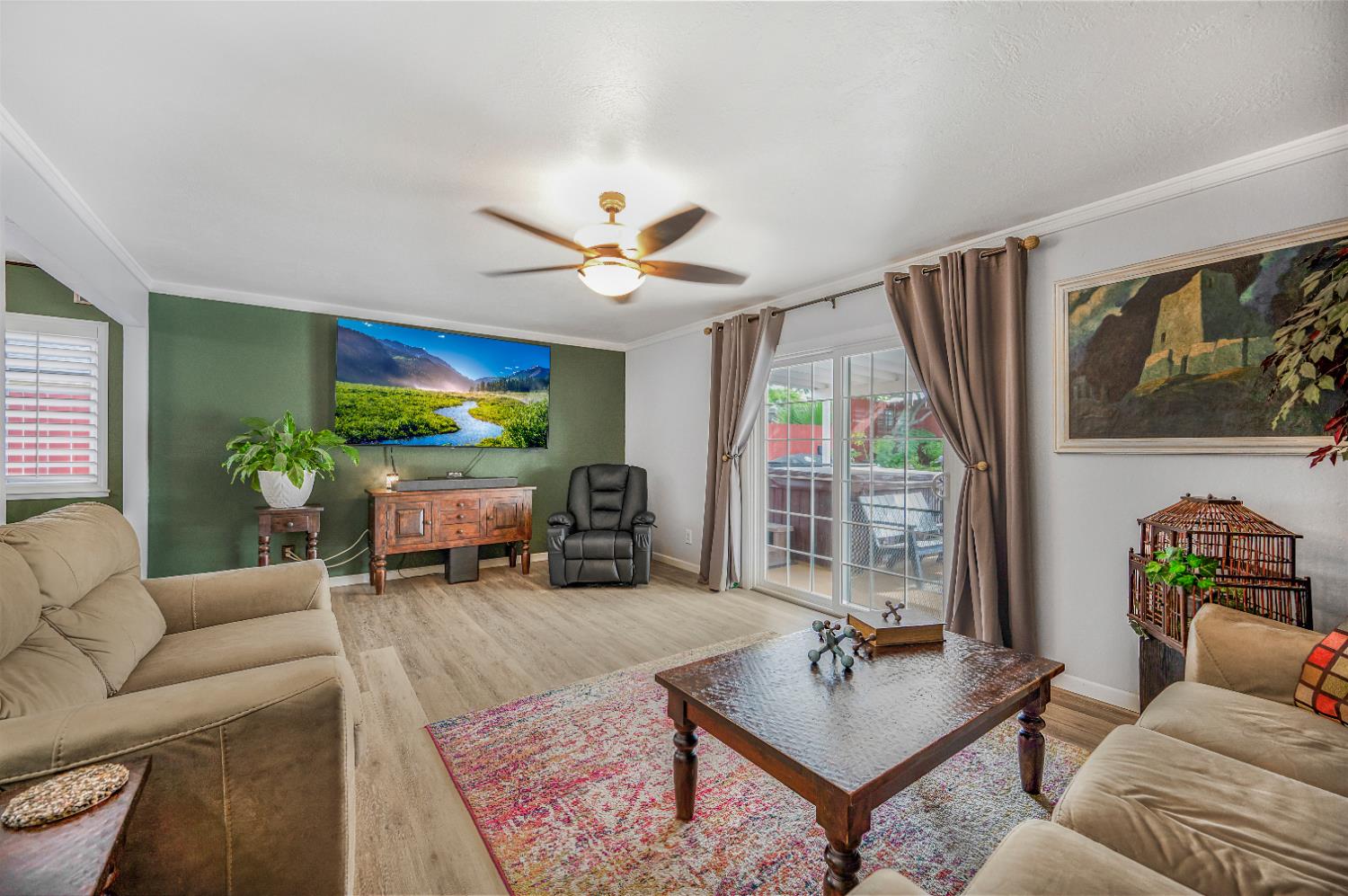 2819 W Indianapolis Ave, Fresno, CA 93705