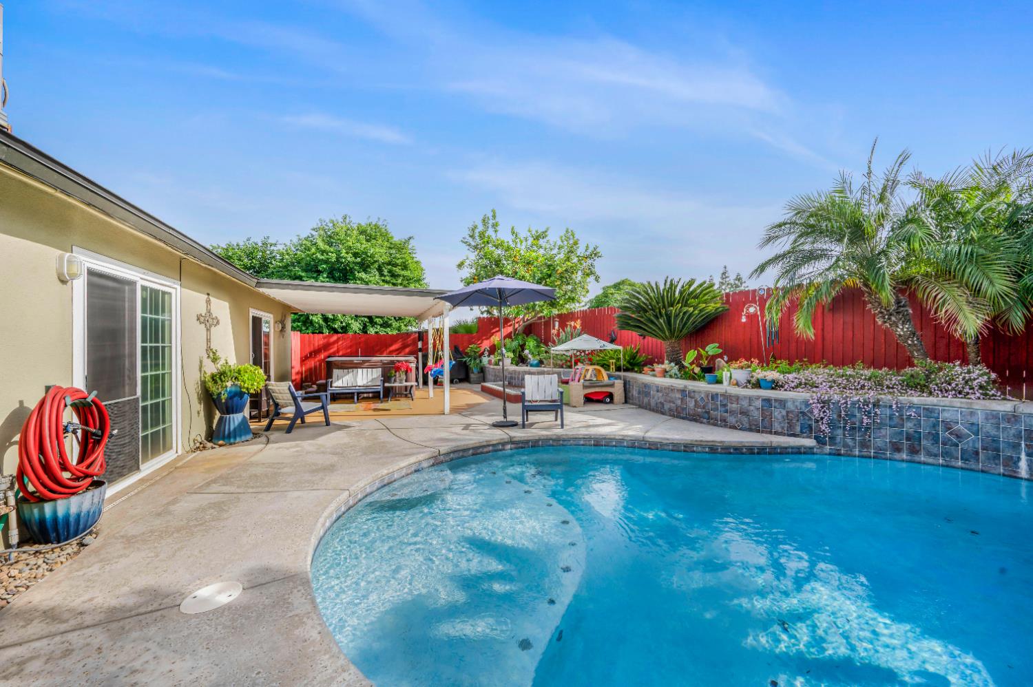 2819 W Indianapolis Ave, Fresno, CA 93705