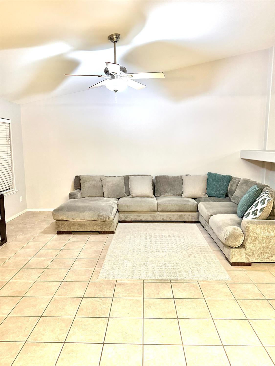 3501 Carson Ave, Clovis, CA 93611