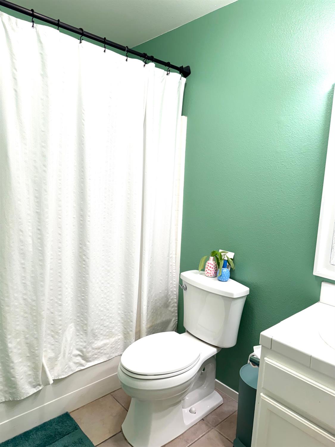 3501 Carson Ave, Clovis, CA 93611