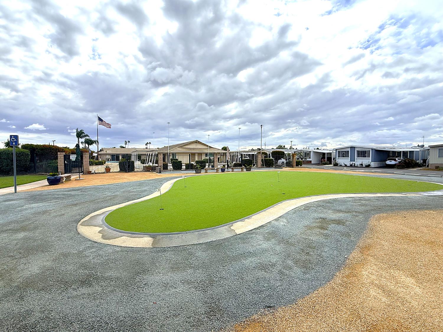 221 W Herndon Ave #SPC 1, Pinedale, CA 93650