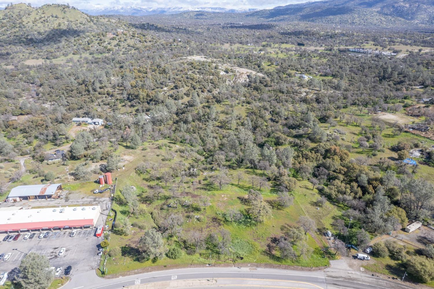 29645 Auberry Rd, Prather, CA 93651