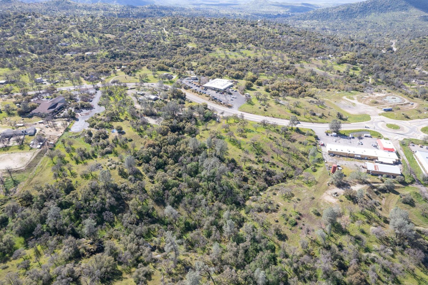 29645 Auberry Rd, Prather, CA 93651