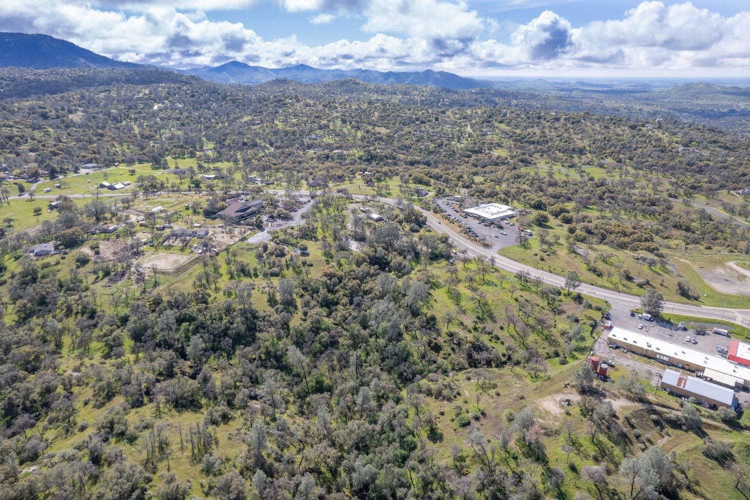 29645 Auberry Rd, Prather, CA 93651