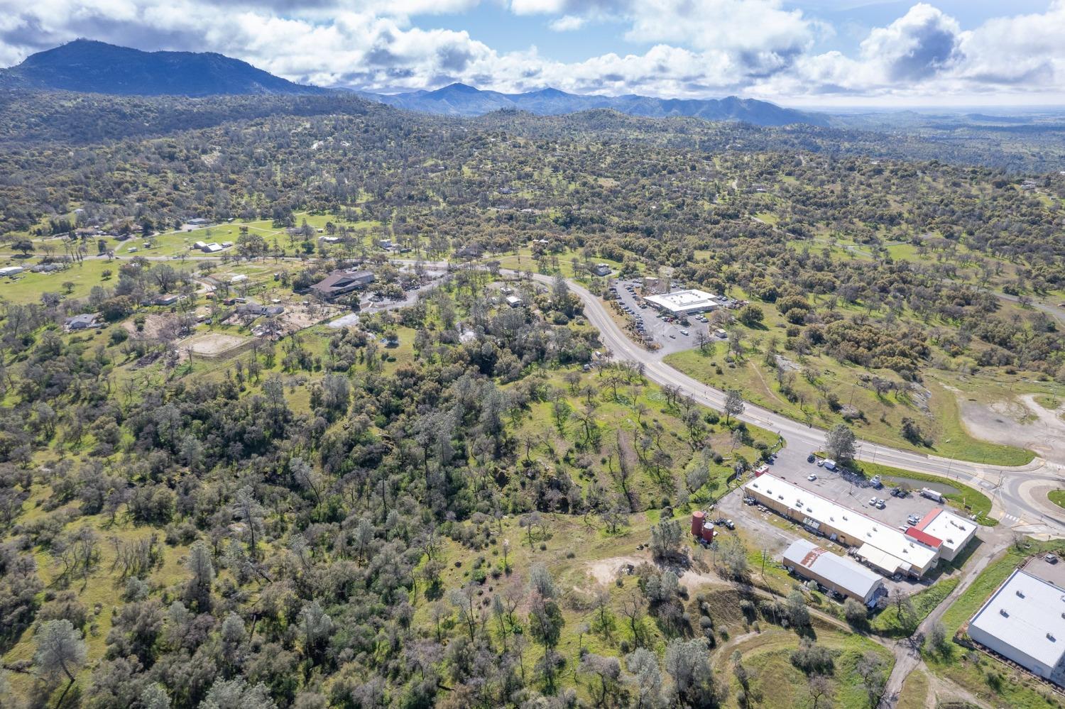 29645 Auberry Rd, Prather, CA 93651