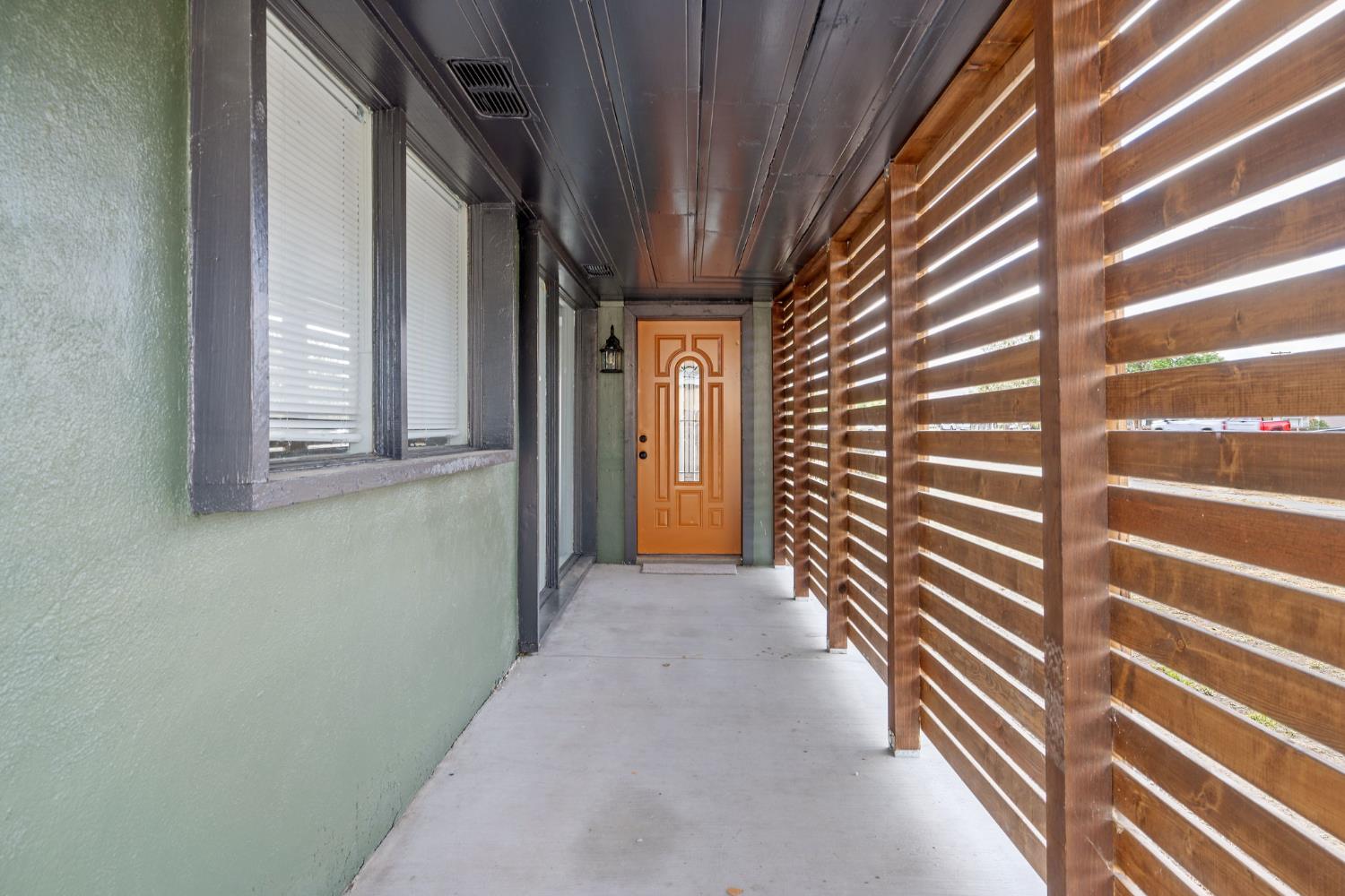 445 W Washington St, Coalinga, CA 93210