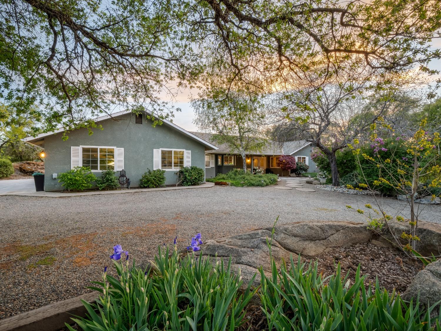 41797 River Knolls Way, Coarsegold, CA 93614