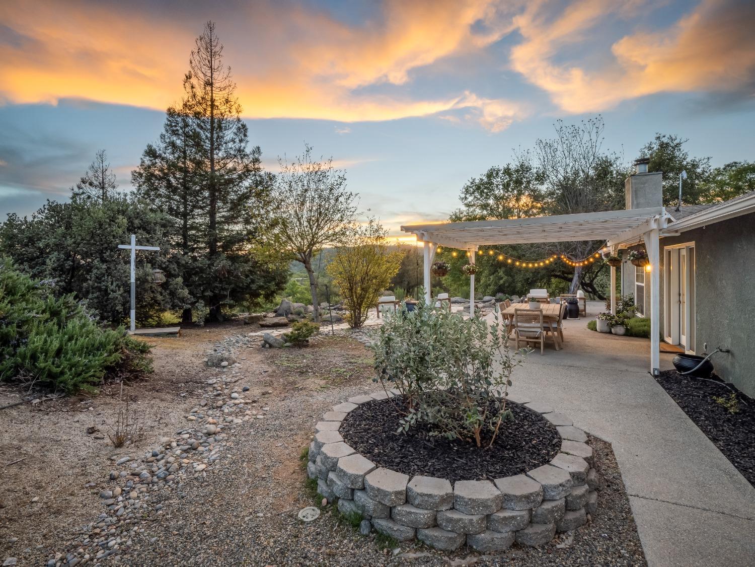 41797 River Knolls Way, Coarsegold, CA 93614