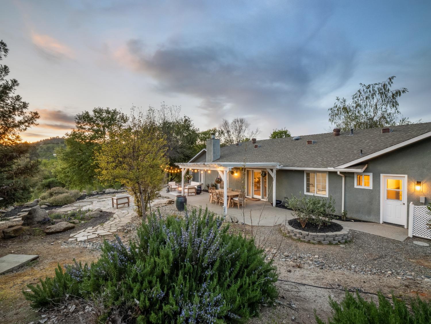 41797 River Knolls Way, Coarsegold, CA 93614