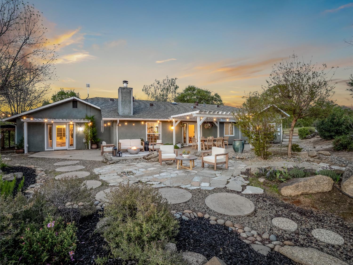 41797 River Knolls Way, Coarsegold, CA 93614