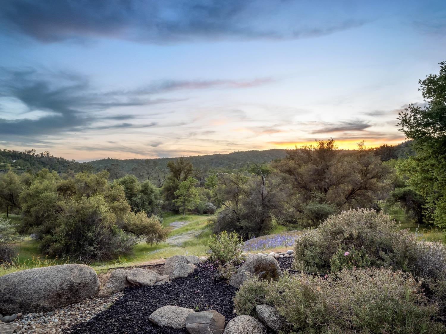 41797 River Knolls Way, Coarsegold, CA 93614