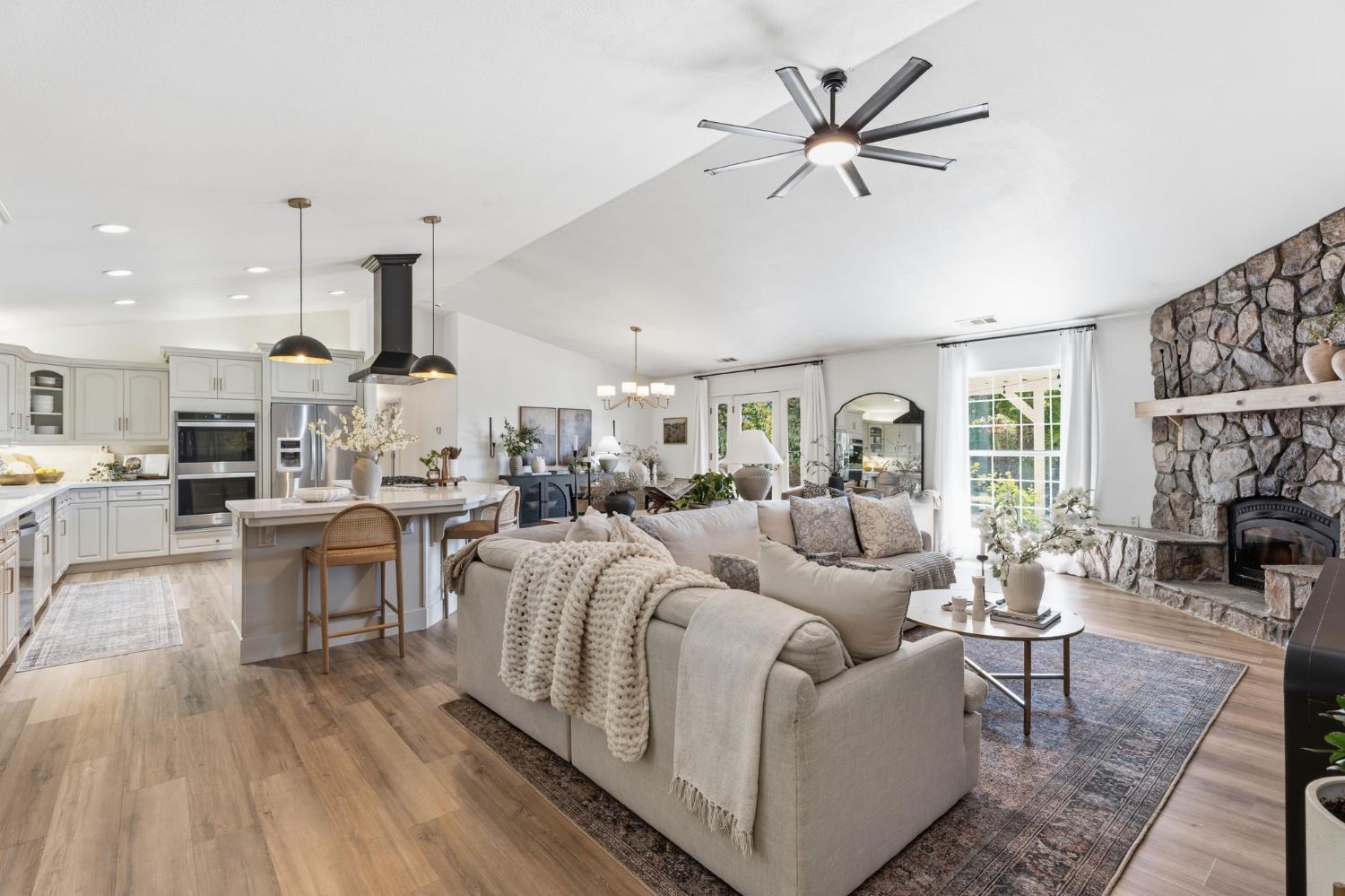 41797 River Knolls Way, Coarsegold, CA 93614