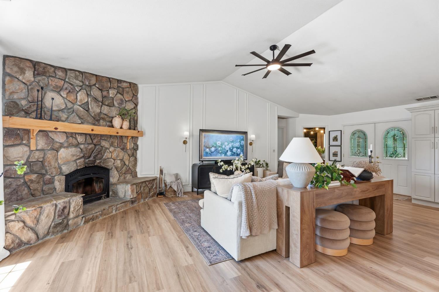 41797 River Knolls Way, Coarsegold, CA 93614