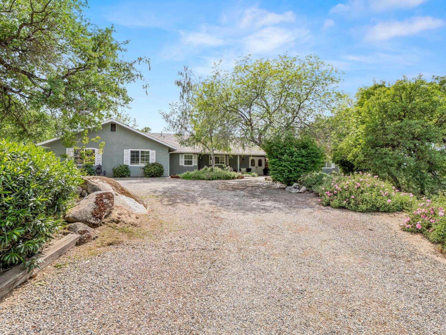 41797 River Knolls Way, Coarsegold, CA 93614