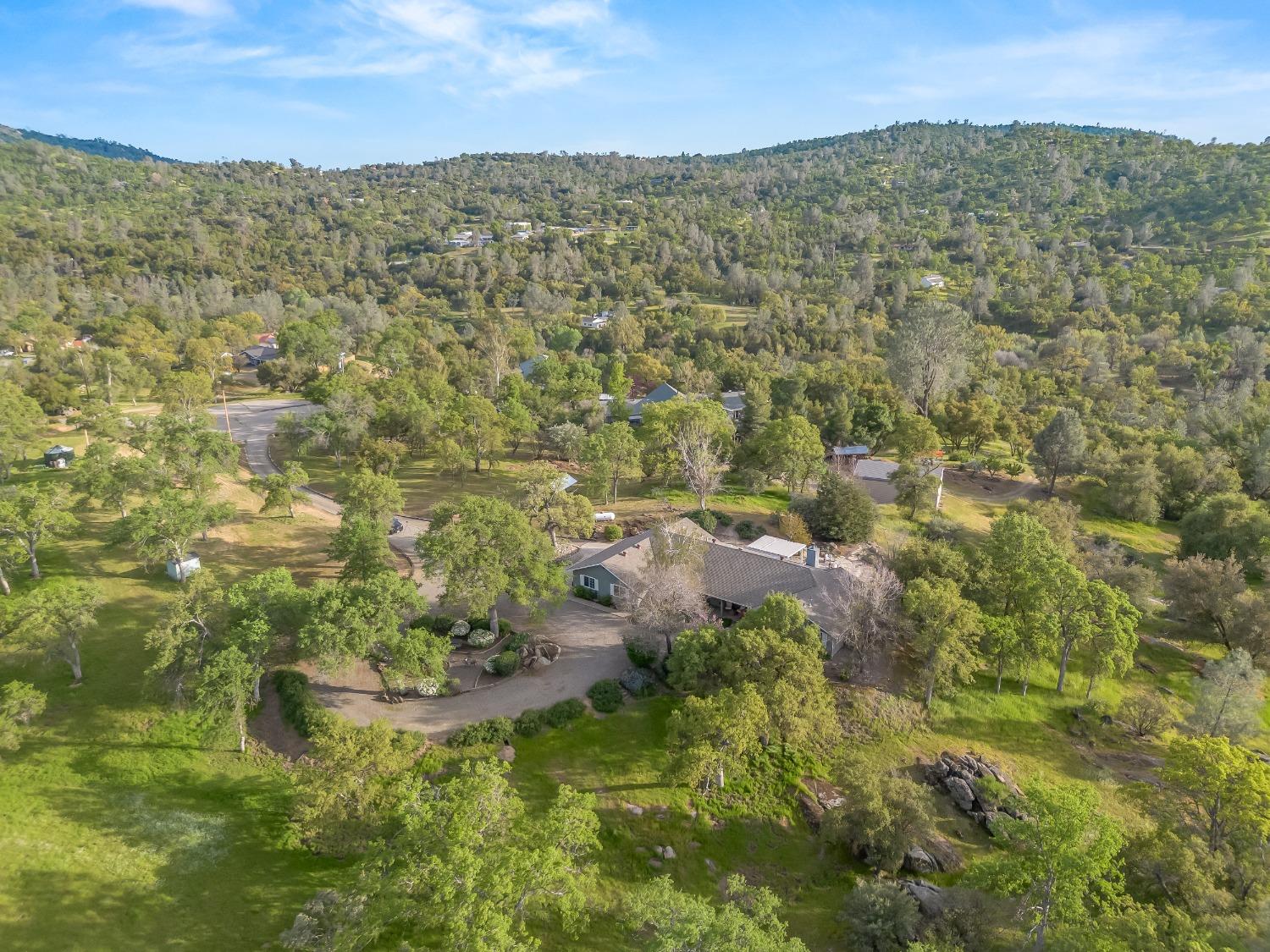 41797 River Knolls Way, Coarsegold, CA 93614