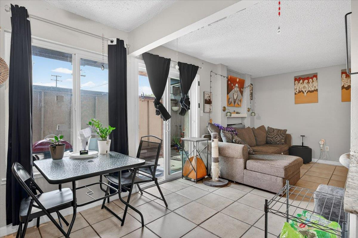 1550 W Ashlan #104, Fresno, CA 93705