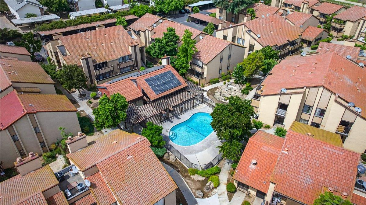 1550 W Ashlan #104, Fresno, CA 93705